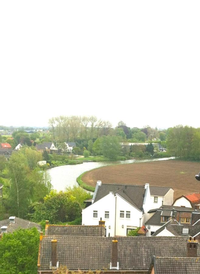 B&B Bij De Boomgaard Tricht Luaran gambar